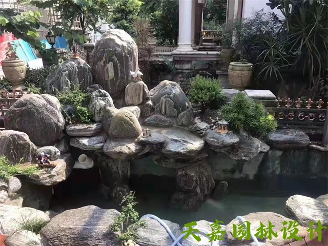 高邑小型庭院假山鱼池